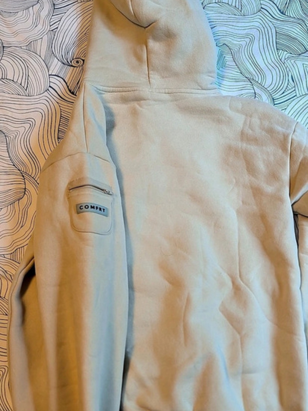 Comfort Cream Hoodie Like New